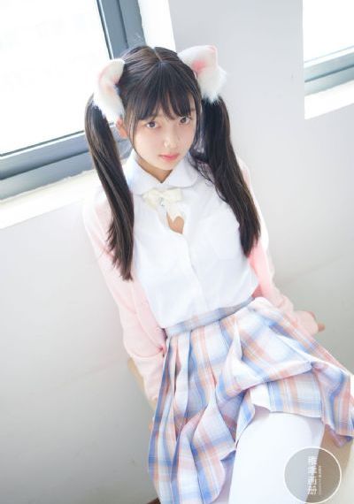 他从背后揉捏她的乳h总裁文-原版加长高清在线观看