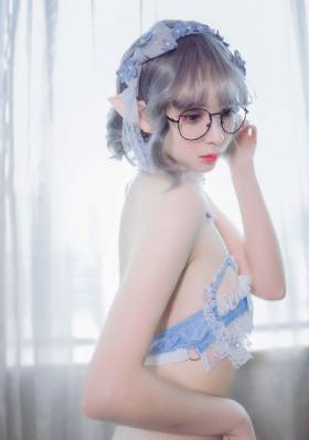 两个人免费看的www日本动漫-独播国语完整版